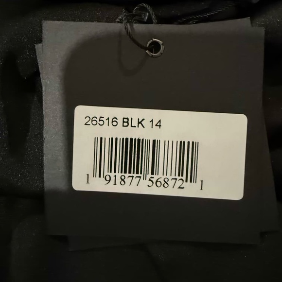 Ieena For Mac Duggal Beaded High Neck Gown Black Size 14 - Picture 11 of 16